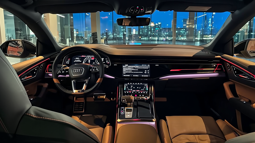 Audi RS Q8 - Image 2